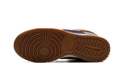 dunk-low-premium-tweed-corduroy-basketsold