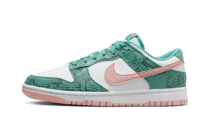dunk-low-snakeskin-washed-teal-bleached-coral-basketsold