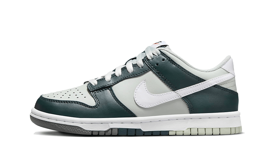 dunk-low-split-deep-jungle-basketsold