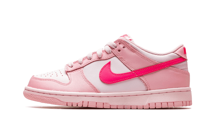 dunk-low-triple-pink-barbie-basketsold