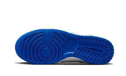 dunk-low-white-hyper-royal-basketsold