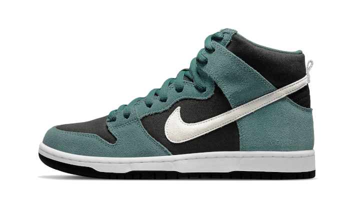 nike-sb-dunk-high-green-suede-basketsold