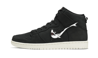 sb-dunk-high-oski-shark-black-basketsold