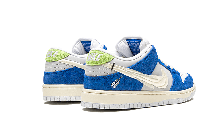 sb-dunk-low-pro-qs-fly-streetwear-basketsold