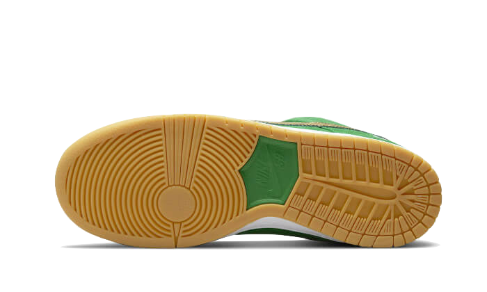 sb-dunk-low-pro-st-patricks-day-2022-basketsold