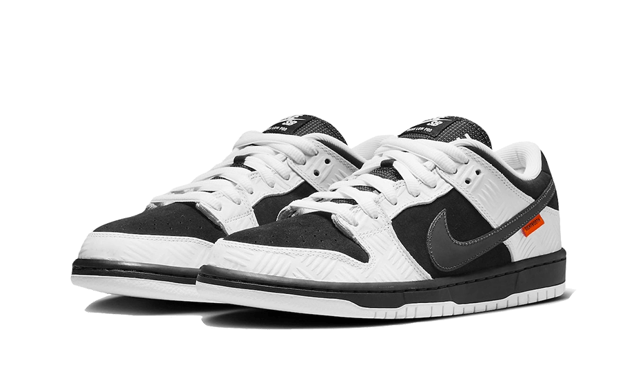 sb-dunk-low-tightbooth-basketsold