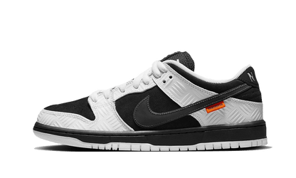 sb-dunk-low-tightbooth-basketsold