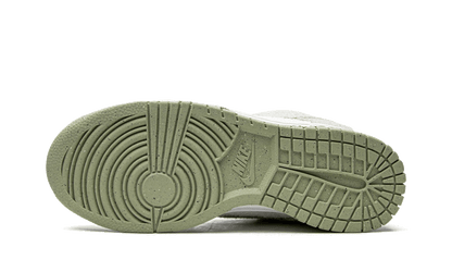 dunk-low-se-fleece-green-basketsold