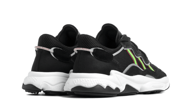 ozweego-core-black-solar-green-basketsold