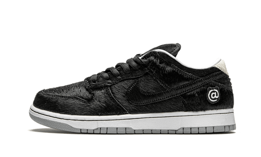 sb-dunk-low-berbrick-medicom-toy-basketsold