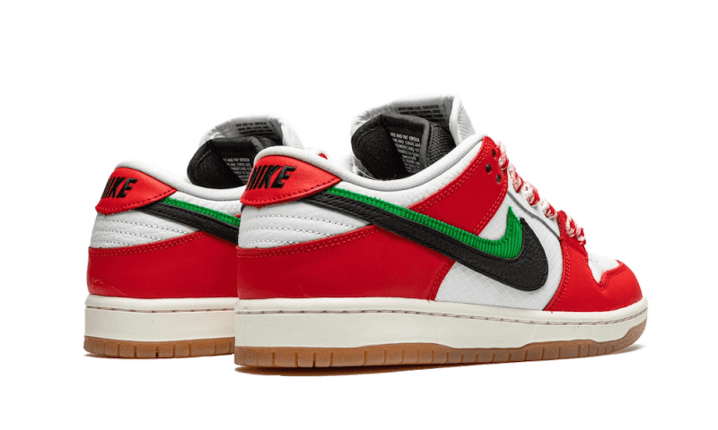 sb-dunk-low-frame-skate-habibi-basketsold