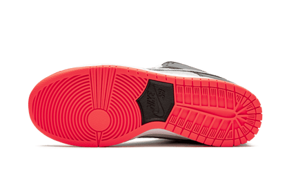 sb-dunk-low-infrared-basketsold