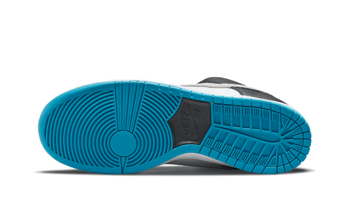 sb-dunk-low-laser-blue-basketsold