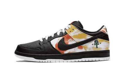 sb-dunk-low-raygun-tie-dye-home-basketsold