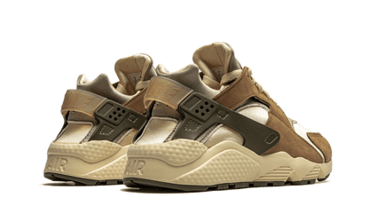 stussy-air-huarache-desert-oak-basketsold