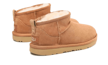 classic-ultra-mini-boot-chestnut-enfant-basketsold