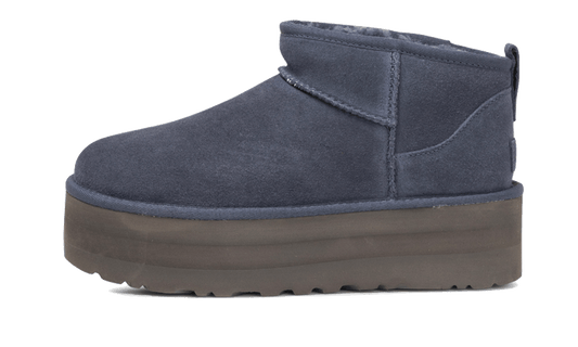 classic-ultra-mini-platform-boot-eve-blue-basketsold