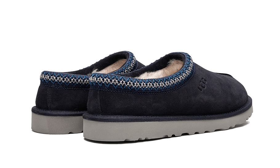 tasman-slipper-true-navy-basketsold