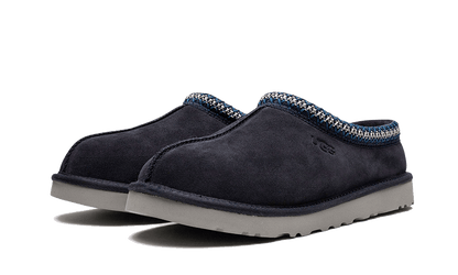 tasman-slipper-true-navy-basketsold