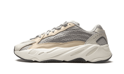 yeezy-700-v2-cream-basketsold