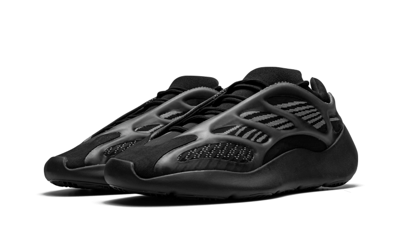 yeezy-700-v3-alvah-basketsold